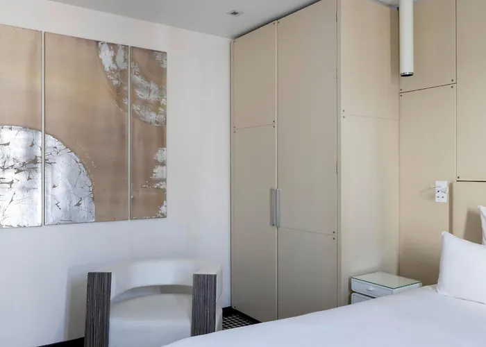 Felicien & 4* 파리